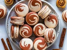 Cinnamon Macaroon